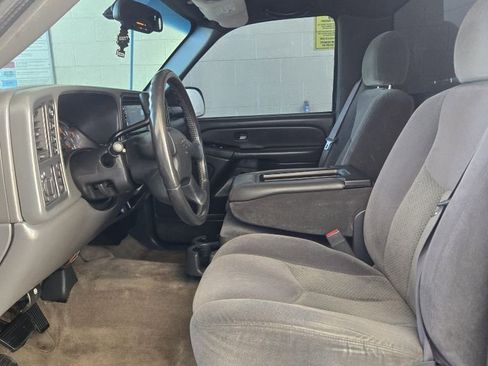 Used 2005 Chevrolet Silverado 1500 LS w/ Light Duty Power Package image 10