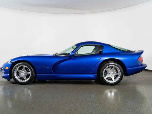 Used 1996 Dodge Viper GTS image 5