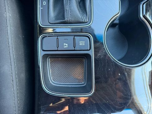 Used 2015 Kia Sorento LX FWD image 24