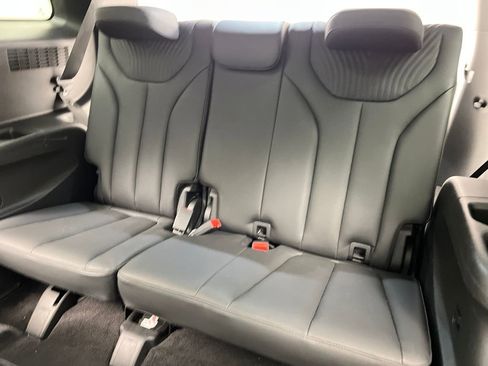 Used 2024 Hyundai Palisade Calligraphy image 39