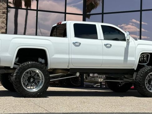 Used 2017 GMC Sierra 3500 Denali w/ Duramax Plus Package AWD/4WD image 13
