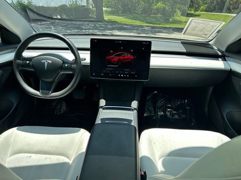 Used 2023 Tesla Model 3 Standard Range RWD image 10