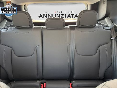 Used 2023 Jeep Renegade Limited w/ Sun/Sound Group AWD/4WD image 24
