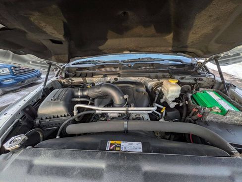 Used 2016 RAM 2500 SLT image 29