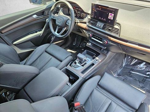 Used 2021 Audi Q5 2.0T Premium Plus w/ Premium Plus Package AWD/4WD image 26