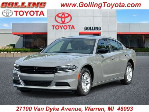 Used 2023 Dodge Charger SXT w/ Cold Weather Package RWD image 1