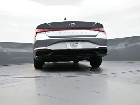 Certified 2023 Hyundai Elantra SEL w/ Cargo Package image 30