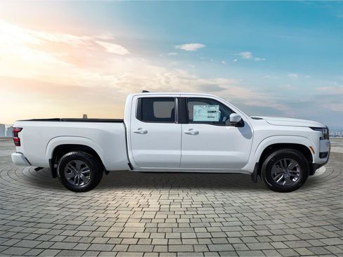 New 2026 Nissan Frontier SV w/ Tow Package RWD image 3