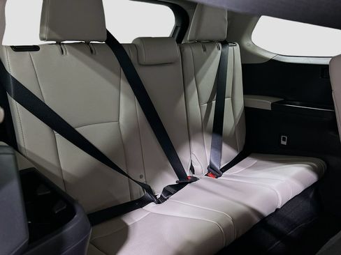 New 2026 Toyota Grand Highlander FWD image 28