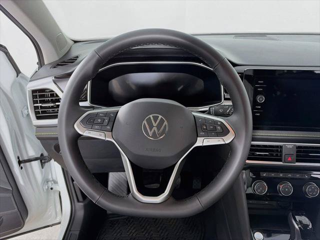 New 2027 Volkswagen Taos Sport AWD/4WD image 11