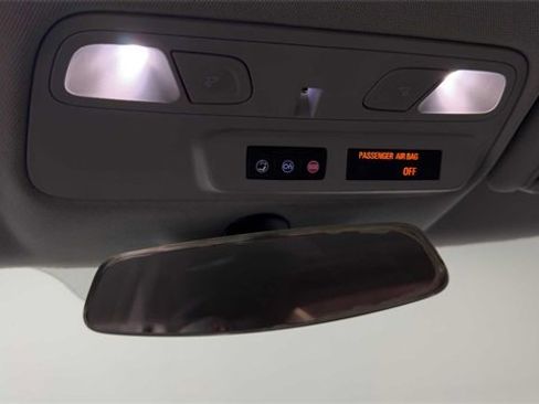 Used 2019 Chevrolet Camaro LT image 27