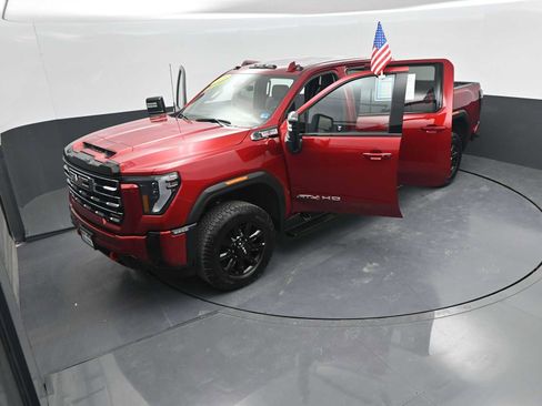 Used 2025 GMC Sierra 2500 AT4 w/ AT4 Premium Plus Package AWD/4WD image 46