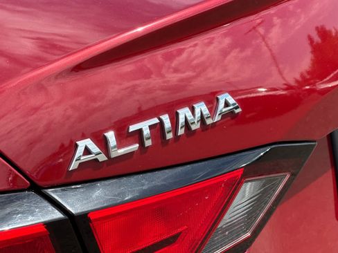 Used 2020 Nissan Altima 2.5 SV image 31