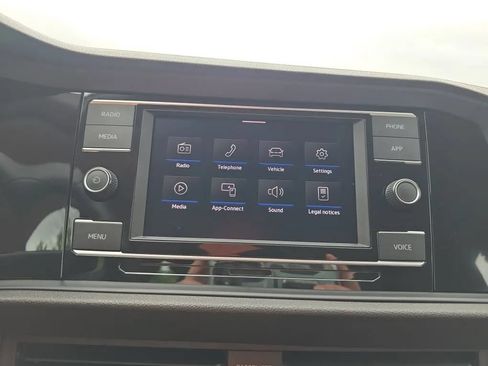 Used 2024 Volkswagen Jetta S FWD image 24