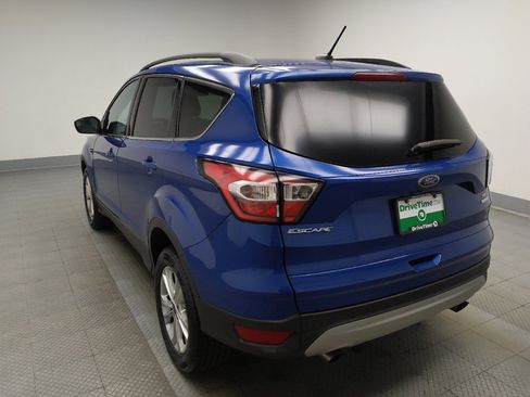 Used 2018 Ford Escape SE FWD image 5