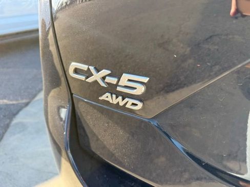 Used 2019 MAZDA CX-5 Touring image 9