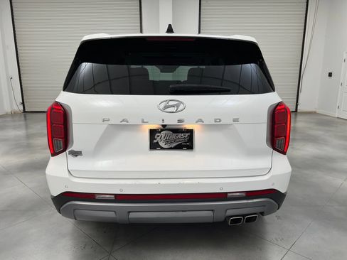 Used 2024 Hyundai Palisade SEL w/ Premium Package FWD image 8