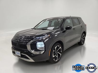 Used 2024 Mitsubishi Outlander SE