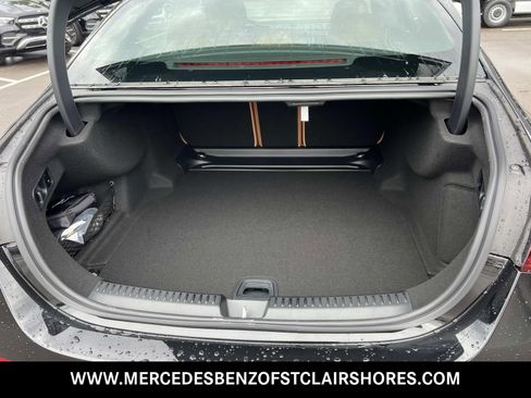 Used 2026 Mercedes-Benz E 350 4MATIC Sedan image 12