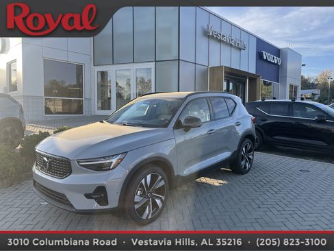 New 2026 Volvo XC40 B5 Ultra w/ Protection Package Premier AWD/4WD image 1