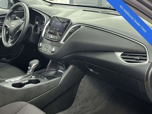 Used 2024 Chevrolet Malibu LT FWD image 27