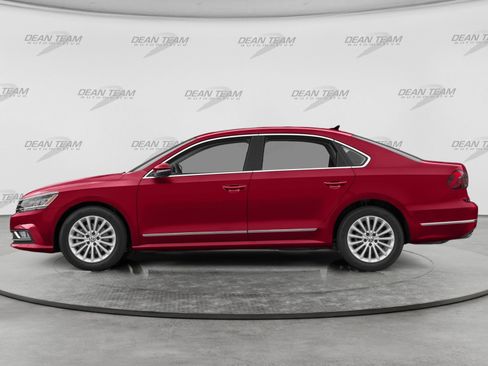 Used 2016 Volkswagen Passat 1.8T SE FWD image 3