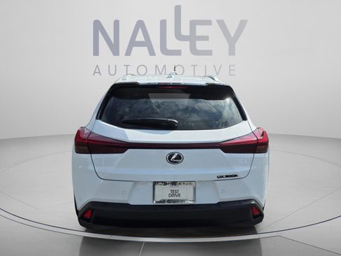 New 2026 Lexus UX 300h FWD image 4