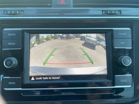 Used 2021 Volkswagen Tiguan S AWD/4WD image 22