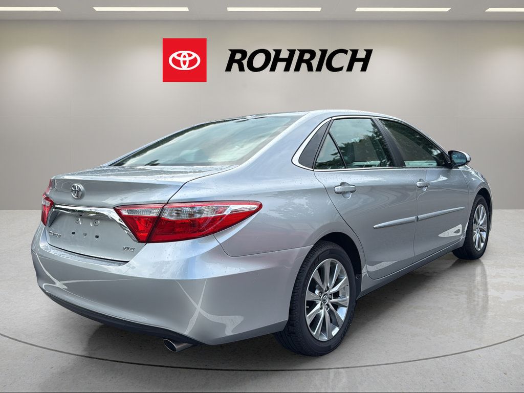 Used 2015 Toyota Camry XLE w/ Convenience Package FWD image 6