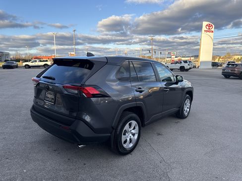 New 2025 Toyota RAV4 LE image 3