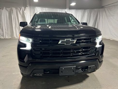 Used 2025 Chevrolet Silverado 1500 RST w/ LPO, Utility Wall Package AWD/4WD image 2