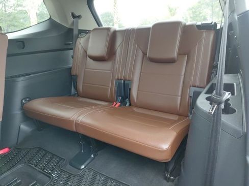 Used 2023 Volkswagen Atlas SE image 26