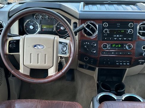 Used 2009 Ford F350 4x4 Crew Cab Super Duty image 14
