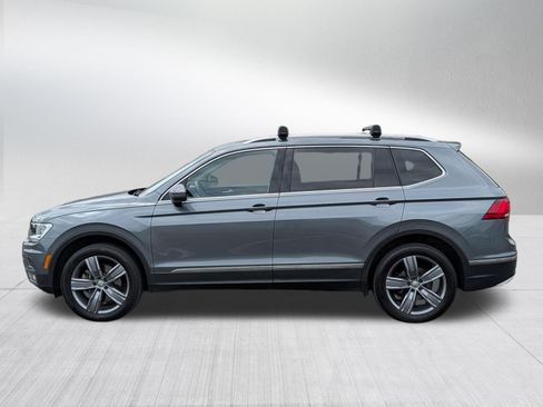 Used 2020 Volkswagen Tiguan SEL w/ Tiguan Two-Row MDO Package AWD/4WD image 4