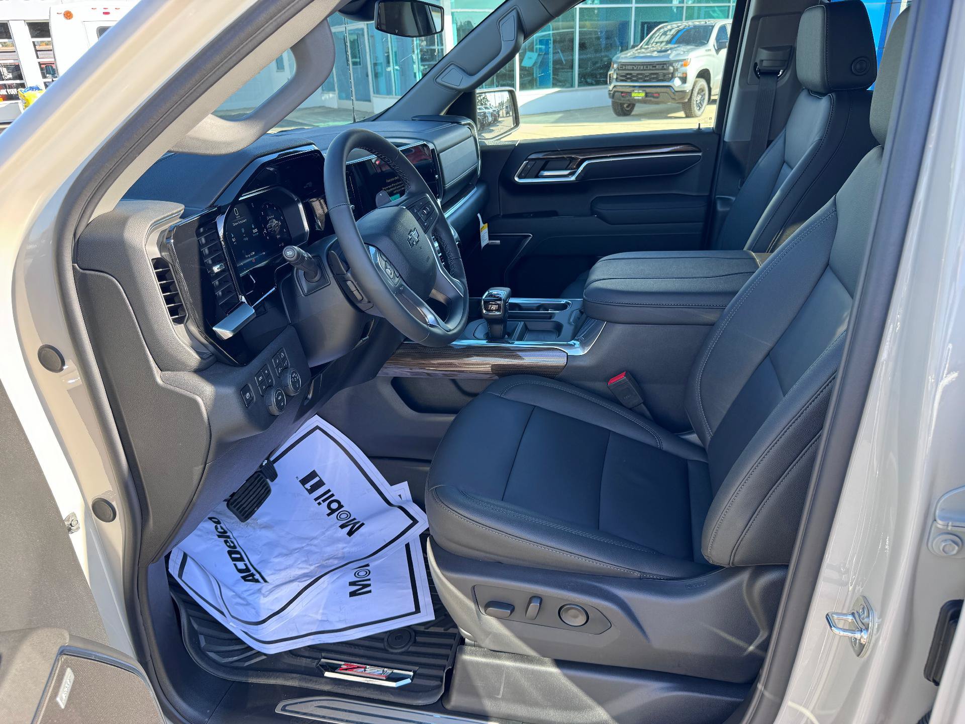 New 2026 Chevrolet Silverado 1500 RST w/ RST All Star Premium Package AWD/4WD image 10