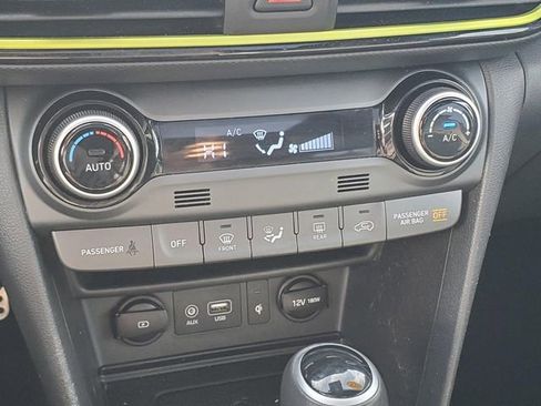 Used 2019 Hyundai Kona Ultimate image 28