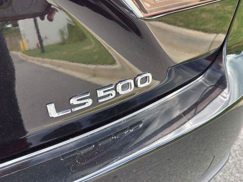 Used 2018 Lexus LS 500 w/ Interior Upgrade Package RWD image 5