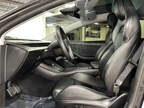 Used 2024 Tesla Model 3 Performance image 17