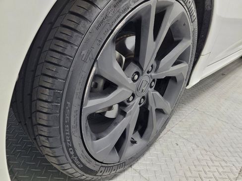 Used 2019 Honda Civic Sport image 31