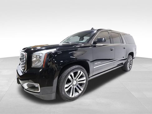 Used 2019 GMC Yukon XL Denali w/ Denali Ultimate Package image 6
