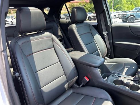 Certified 2022 Chevrolet Equinox RS w/ RS Leather Package FWD image 48