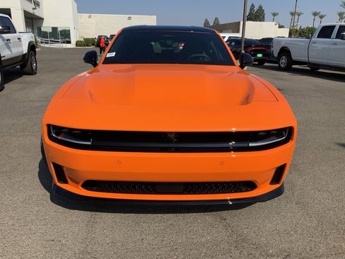 New 2026 Dodge Charger Daytona Scat Pack w/ Track Package image 2