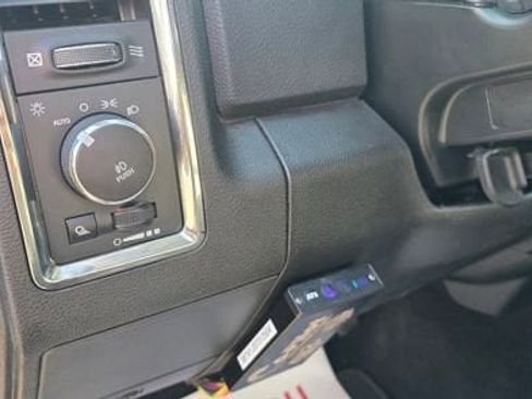 Used 2018 RAM 2500 Laramie AWD/4WD image 15