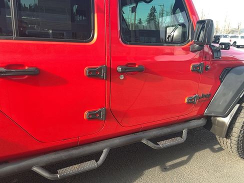 Used 2020 Jeep Gladiator Sport w/ Quick Order Package 24S image 20