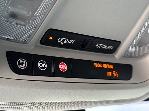 Used 2022 Chevrolet Blazer LT image 23