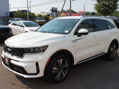 Used 2023 Kia Sorento SX Prestige AWD/4WD image 2