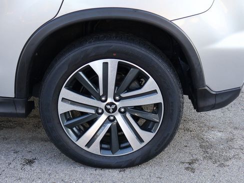 Used 2021 Mitsubishi Outlander Sport ES image 19