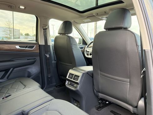 New 2026 Volkswagen Atlas SE FWD image 20