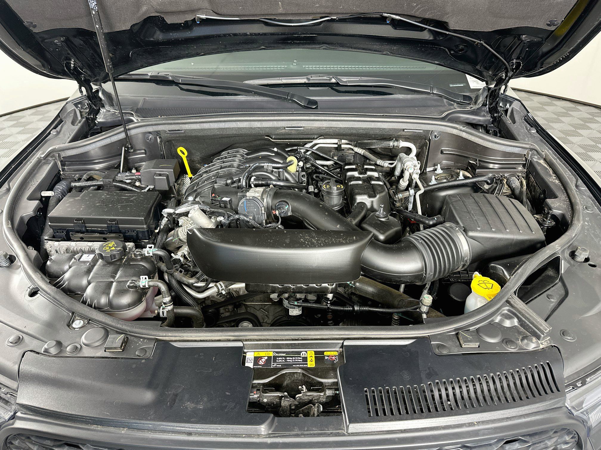 Used 2025 Dodge Durango GT AWD/4WD image 35