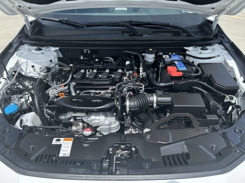 Certified 2023 Honda Accord EX image 18